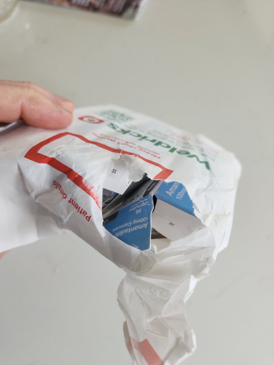 T Kingsley-Smythe tweet media