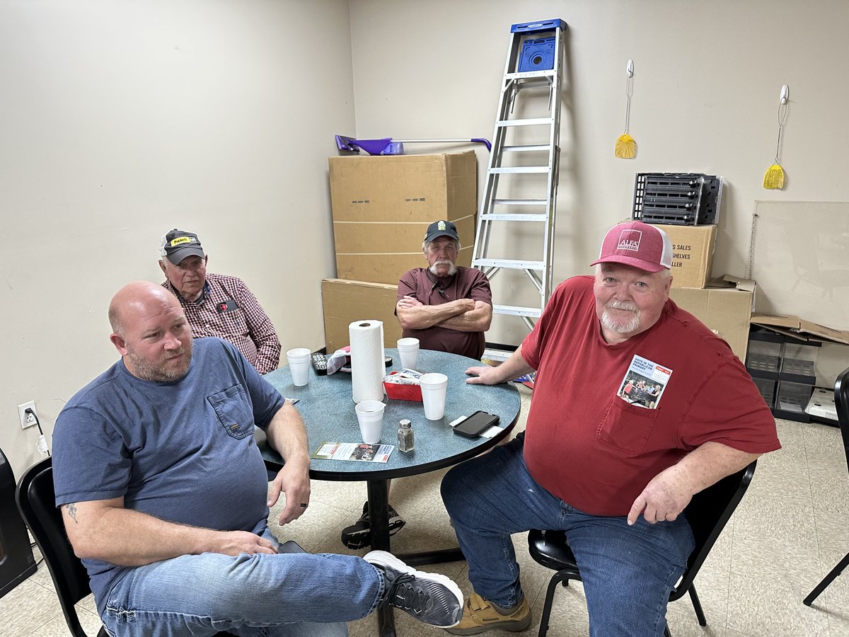 rhodesforsenate's tweet photo. I spent the morning earning votes in Rankin county and talking with a great group of guys. https://t.co/dfIesm4MwR