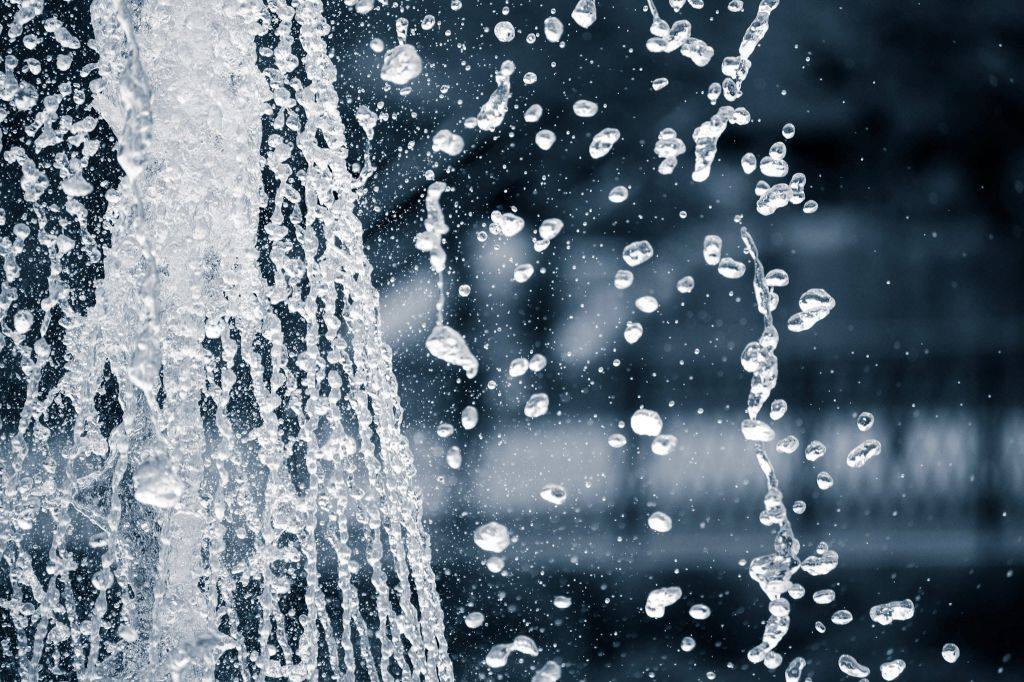 BoilerExpert_'s tweet photo. If there is water leaking on your property, it should be regarded as an emergency. If a leak is not fixed, it could become a very expensive and serious issue. To resolve any small or large leaks, get in touch with us right away.
#emergencyplumber #leakypipes https://t.co/60qcLjSO2L