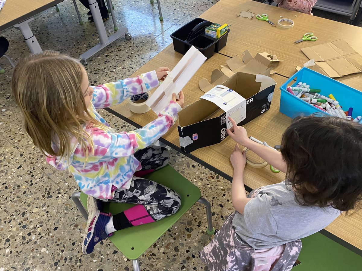 mrsbakkenSTEM's tweet photo. First graders in Mrs. Leamyโs class received their first Bingo, earning maker day today! #GoGullLake #GLCSstem #GLCSkellogg https://t.co/4VXp7mXxyA