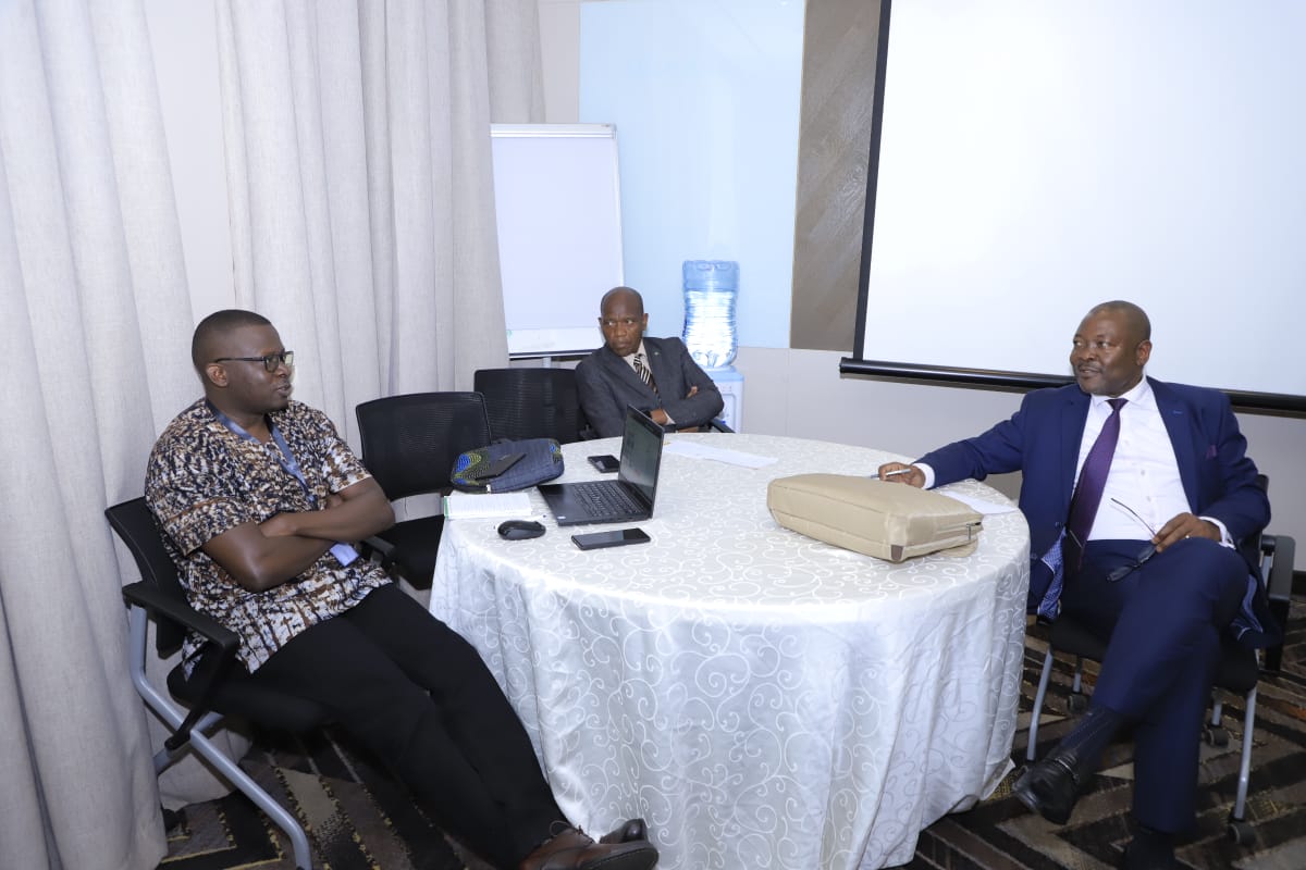 mizizielimu's tweet photo. Summary of the #AfricanEvidenceForum2023 Breakout Sessions today:
Due to Covid-19, the damage done to children’s education is likely to reduce their wellbeing and productivity.
#FoundationalLearningForAll #TransformingEducation #EvidenceInEducation https://t.co/gR3Voi85iX