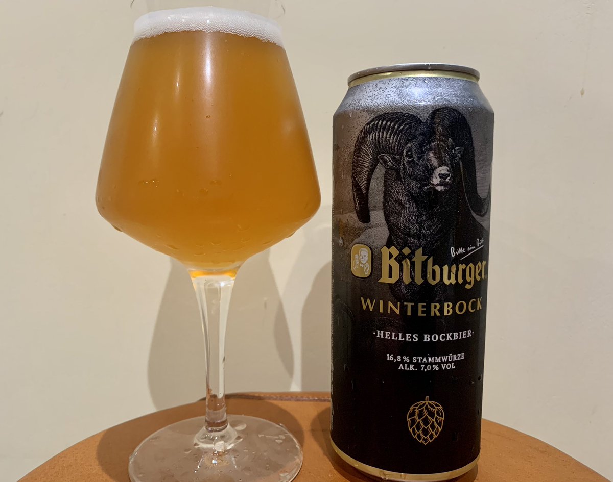 octan08's tweet photo. #本日のビール
もう春だけどウインターボック🐐
濃ゆうま、ホップの風味が意外としっかりしてる🍺
今夜はこれ飲みながら露伴ルーブルの復習😊
#Bitburger
#HellesBock https://t.co/lxOeVxyR1f