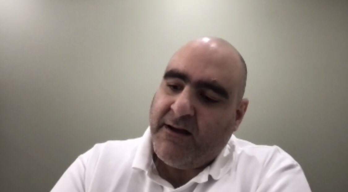 ArabReform_ARI's tweet photo. @AssaadAlachi founder of @BAYTNA1 - speaking about the different categories of knowledge produced by humanitarian &amp; development NGOs and their various purposes. Link: https://t.co/YqS0vYLCP3 https://t.co/wriN7tqZAO