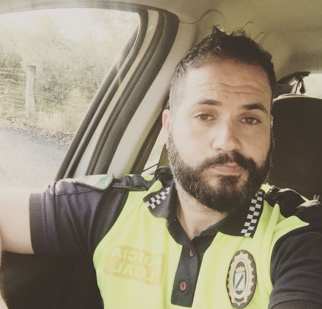 NachoFPExpress's tweet photo. En tres horas vuelta al curro y fin de las vacaciones 🐻💪🏻 https://t.co/8d20PAOSaC