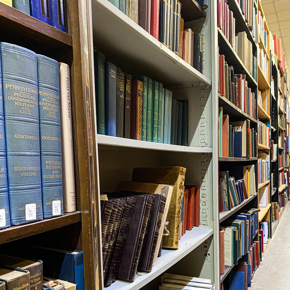 Second Story Books Rockville tweet media