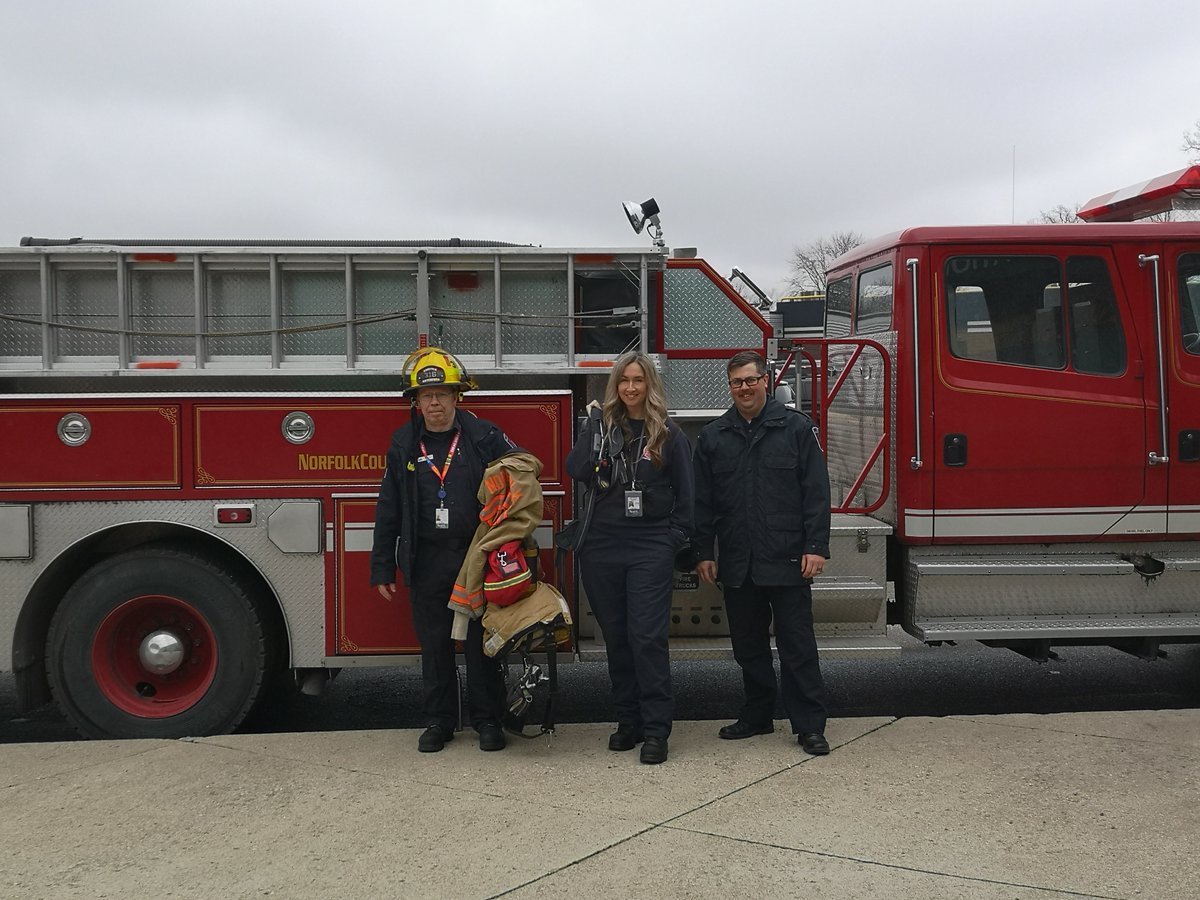 SafetyVillage_B's tweet photo. Our first kindergarten class for this month was graced by the Norfolk County Fire Department🚒. Thank you @NorfolkCoFire for instructing kids on fire safety and what to do incase of a fire. We look forward to hosting you again. :D https://t.co/KWT61WXl5l