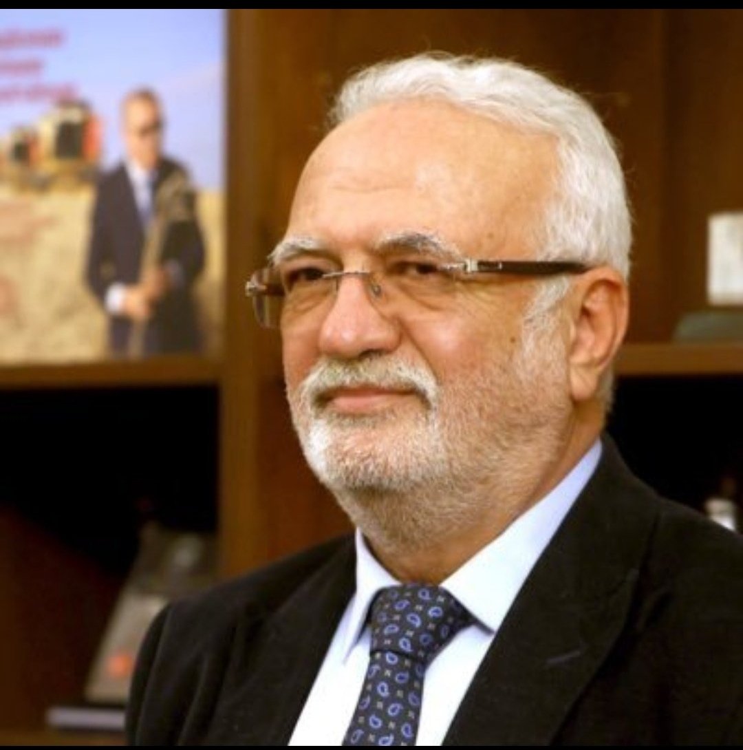 #AstsubaylarHuzursuz KAHRAMAN ASTSUBAYLARIN TEK TEMSİL ORGANI TEMAD YETKİLİLERİNİ ODASINA BİLE DAVET ETME NEZAKETİNDE BULUNAMADAN MECLİS KORİDORLARINDA DİNLERMİŞ GİBİ YAPIP ,ÜSTÜNE DE ELEŞTİRİ TWEETLERİNİ GÖSTEREREK ABA ALTINDAN SOPA GÖSTERMENİZİ HİÇ UNUTMAYACAĞIZ <a href="/mustafaelitas/">Mustafa Elitaş</a>