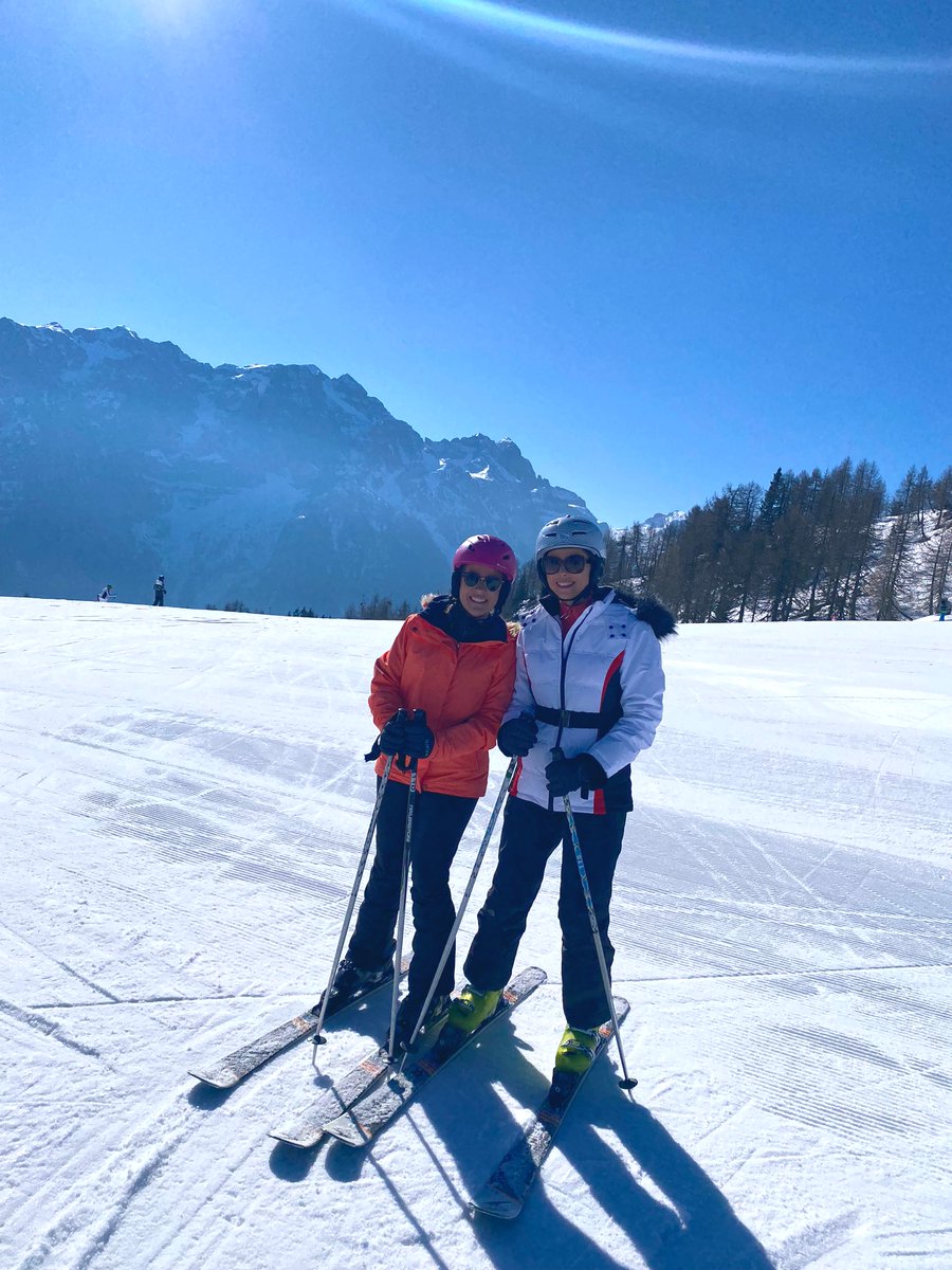 BrigshawSki's tweet photo. Team MFL ready for some red pistes 😁⛷️🇮🇹 @jandrewsmfl @MissHBarnie https://t.co/y9mnYf4vxP