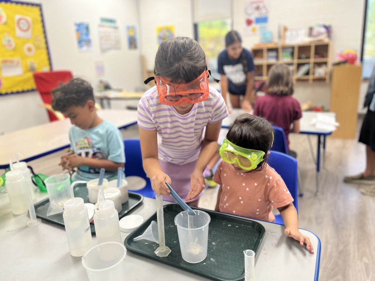 The Lower School STEAM Night was so much fun! The kids loved all the activities. They learned a lot and had a blast at the same time. Thank you to the teachers and middle school students who helped put on such a great event! #STEAMNight #STEM #scienceforkids #learningisfun