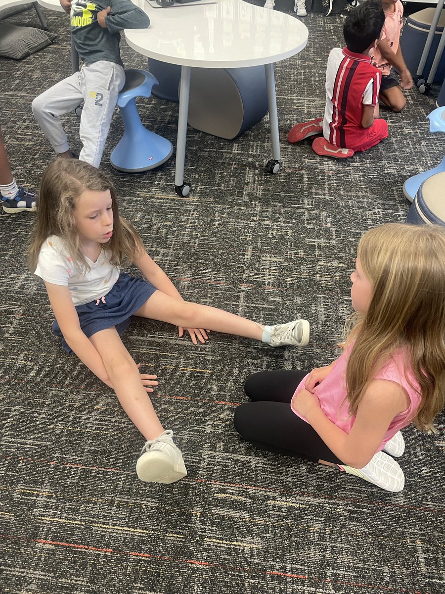 DeckerkKarla's tweet image. Think pair share with graphing. 

#pinkspringtraining 
@pressNseale
@eagertolearnSoo
@shantieljovanna
@CounselorCaring