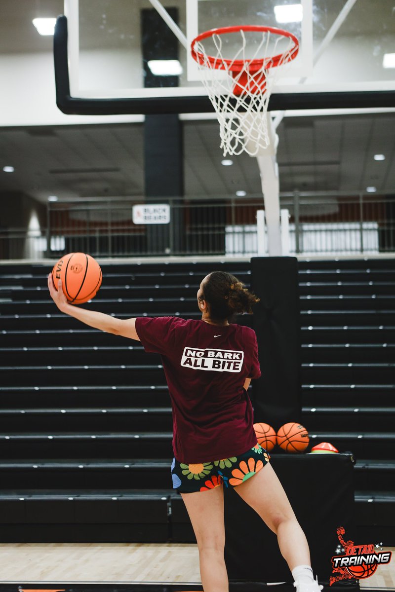 amiahsimmons03's tweet photo. All in. @detail_training @bposports https://t.co/qjaO4mBnW9