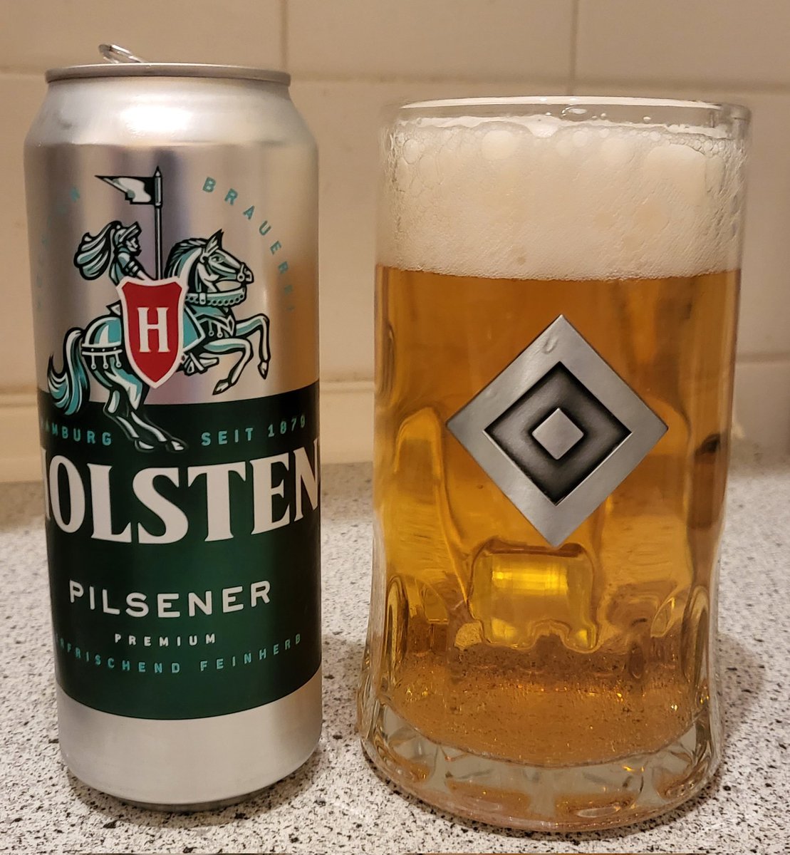joza1705's tweet photo. @HSV In Hamburg gibt es nicht mehr 3G, sondern 3 H. Hamburg, HSV und Holsten. https://t.co/sB6VS9lVsd