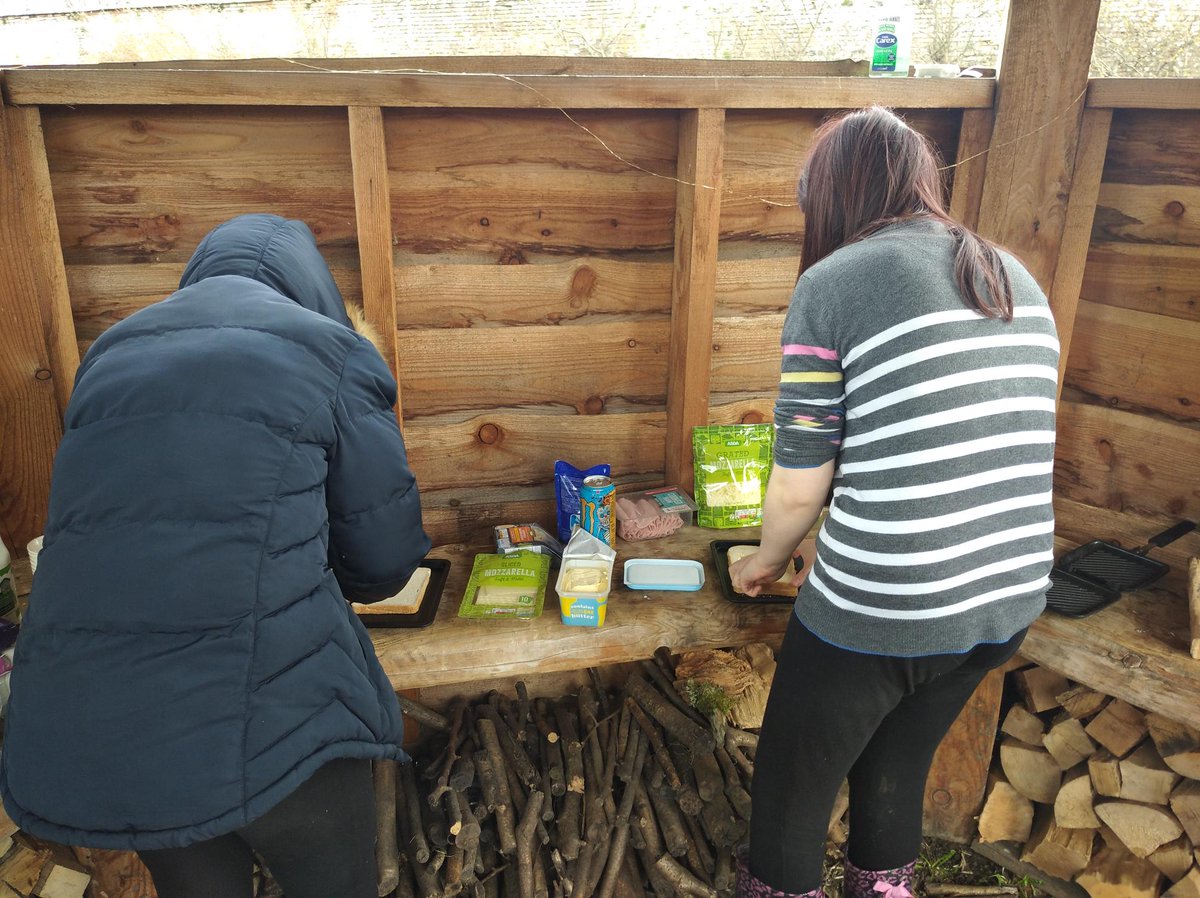 TheStarfishWay's tweet photo. Arwen, Jay, Marilia and Will had a great time making toasties together this week in the Coorie House within Megginch Gardens.
They look delicious, hope you all enjoyed making and sharing them.
@MegginchCastle #DofE #PKDofE #StarfishWay https://t.co/m5xBaLpfXF