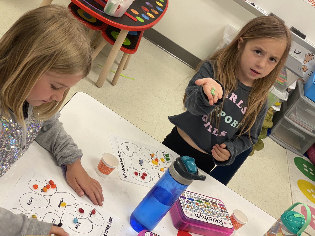 EschASketchK's tweet photo. Jellybean Math! Sorting, Tally Marks and Graphing! #dolphinSTEM @Donald_ES #ONElisd https://t.co/efDk1NCT6t