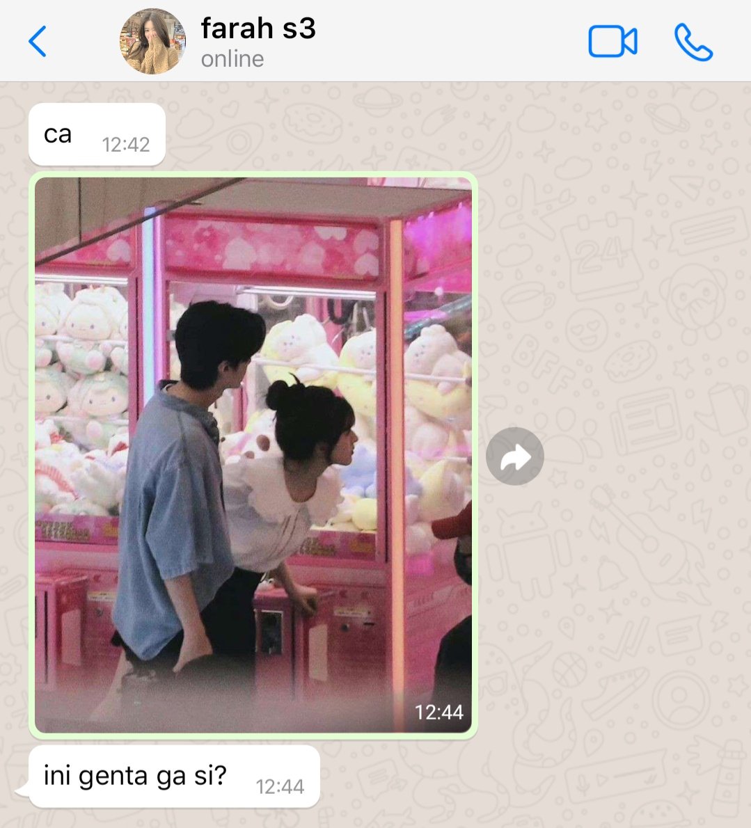 bukanwatermelon's tweet photo. ; close friend pt 4
"i'm not okay "

— marklee few tweet AU https://t.co/Iu0TKENBBt