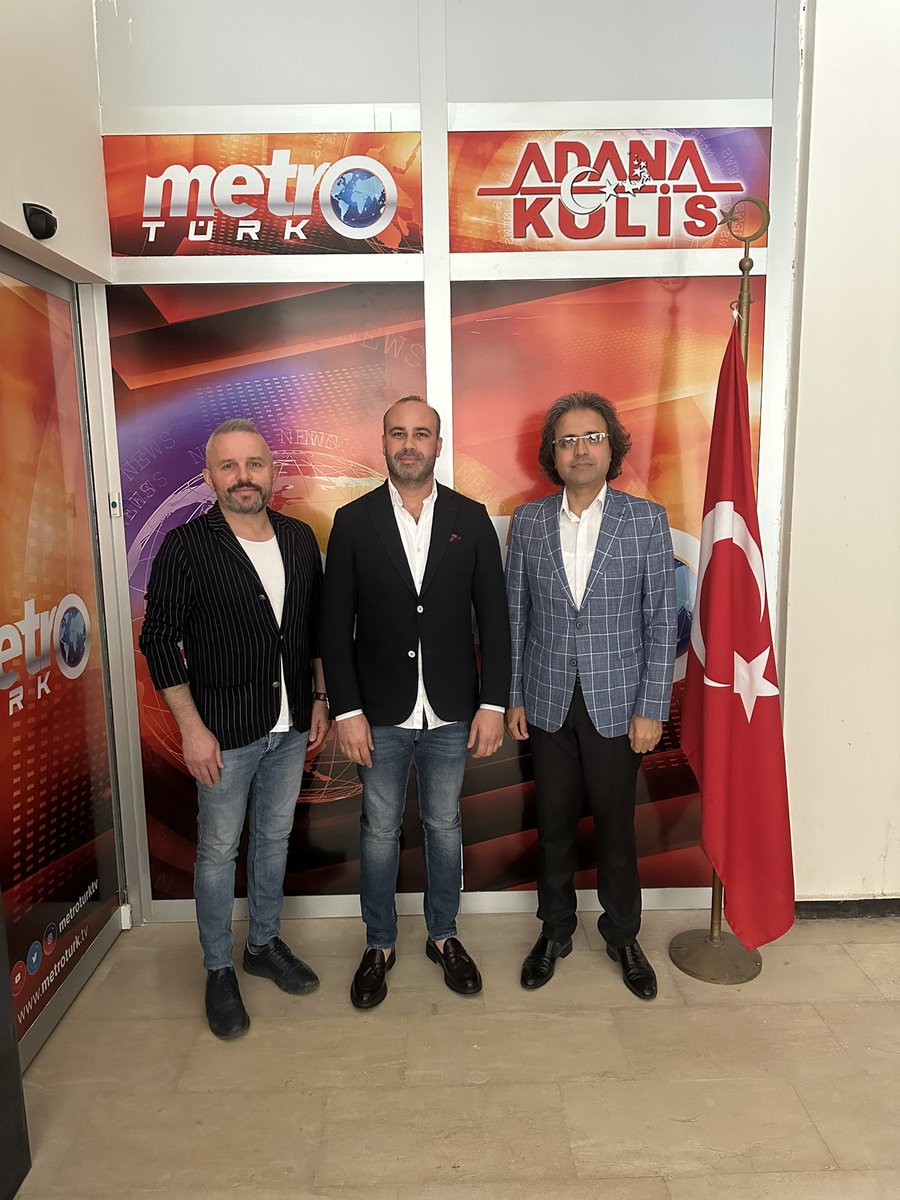orhantsn's tweet photo. Adana medyasının iki güzide kuruluşunu ziyaret ettim. Metro Türk TV Yönetim Kurulu Başkanı Selahattin Sekin ve Lokum FM Yönetim Kurulu Başkanı Özkan Ürkmez’e misafirperverliklerinden dolayı teşekkür ederim.

@selahattinsekin @ozkanurkmez https://t.co/s1qxbhz5EW