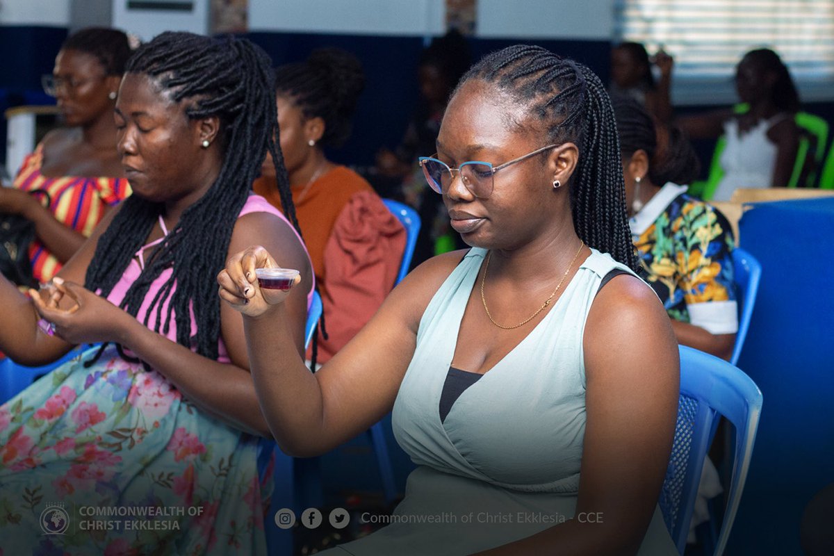 CC_Ekklesia's tweet photo. As you participate in the Lord's body and blood, may the blood speak greater things for you in this season and may you experience the goodness of God in Jesus' name.
#CommunionTime
#CCEExperience
#April2023
#CosmicGraceTo
#AbideInTheLordsProvision https://t.co/mXIc8t3SOL
