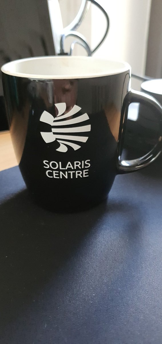MariaRutkiewicz's tweet photo. @DrHorrell @SOLARIS_science @esrfsynchrotron @SOLARIS_science next time I come I do hope to get this new version your mug. It seems to hold more coffe than the one I use currently https://t.co/isLcJgt31M