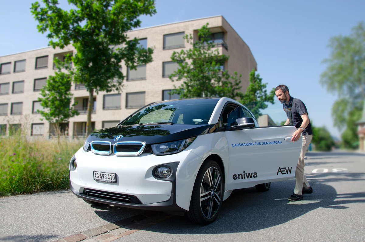 Elektroinstallateur/in Fachbereich E-Mobility 80 - 100 % (m/w/d)
Inserat: bit.ly/3UdeYTT
Wir gehen mit Energie in die Zukunft &amp; suchen initiative Personen, die uns dabei unterstützen. Mehr offene Stellen finden Sie unter: eniwa.ch/jobs #jobs #eniwa