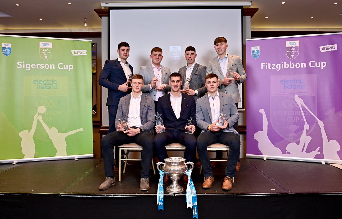 Very proud evening at our club sponsor @CastletroyPark Hotel on Monday for the @ElectricIreland All Star Awards. Senior hurler Mikey Kiely received his Player of the Year Award while 4 of our 5 Football and all 7 Hurling all-stars also picked up their awards!

#BelongToThePack 🐺