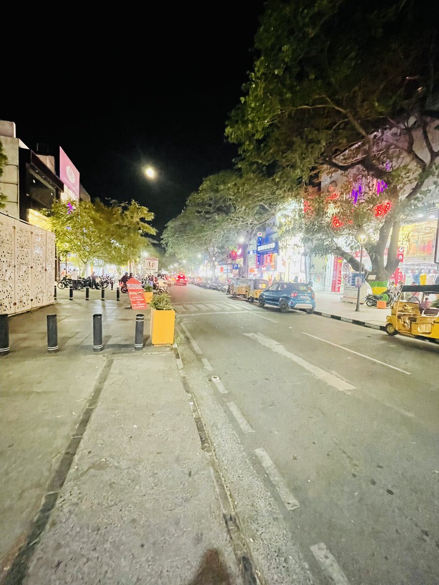 RT @actor_annamalai: Today’s Eve Walk 🚶👍💪 #MalaiClicks #MalaiPhotography #PondyBazaar #tnagar #lights #moon #TreesPeoplePlanet #smartcity #Annamalai 🥰🥰🥰