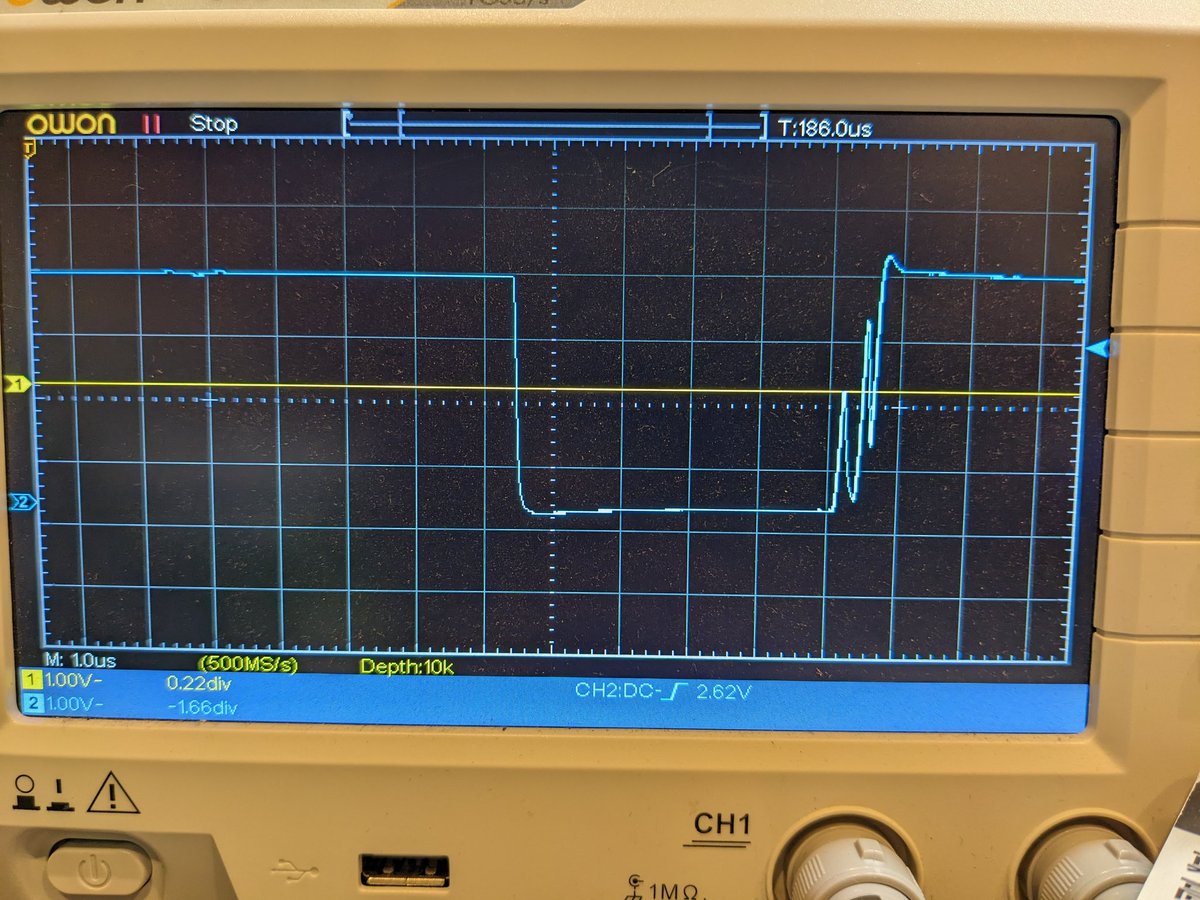 のすけ on Twitter: "何かわかったかも。分離した後の複合同期信号（水平同期信号として接続）の立ち上がりを拡大したらこんなに違ってた ...