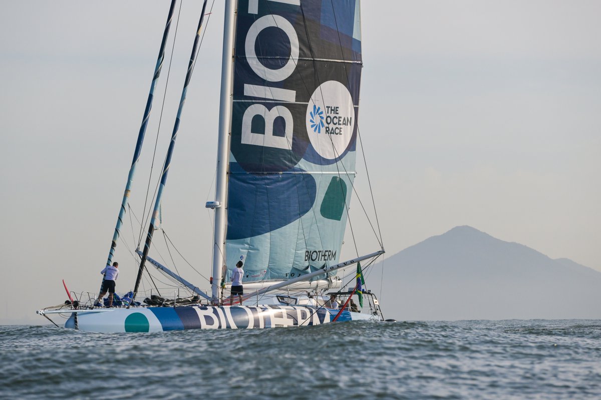PaulMeilhat's tweet photo. 🇧🇷 The crew is now in Itajaí!

💬 « It was not easy everyday but we did it! I'm happy because the choice of the crew was really importante. To have sam, Damien and Anthony was really great help »

The work of the shore team can now begin 💪

📸 Sailing Energy

#BiothermSailing https://t.co/a4amS2UOt0