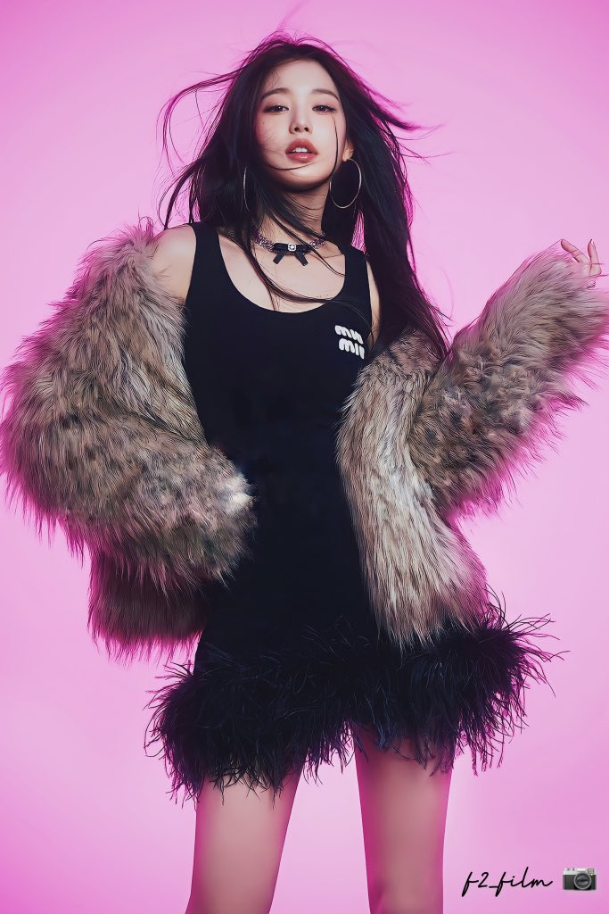 🖤💗

#WONYOUNG #장원영
<a href="/IVEstarship/">IVE OFFICIAL</a> <a href="/IVE_twt/">IVE</a>