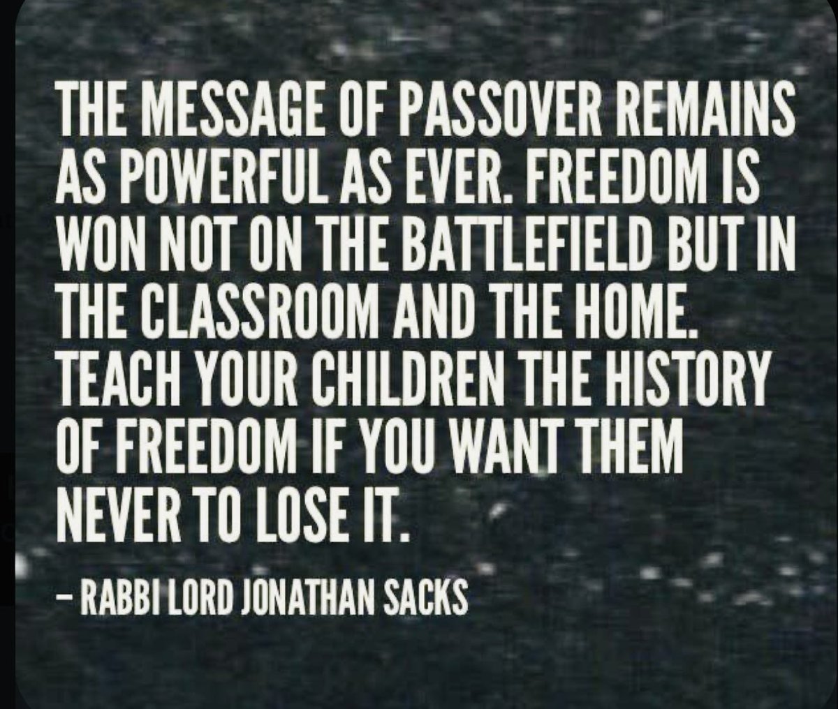 PASSOVER!

#edessafashion 
#followthefuture
#itonlytook100years
#letsbuildyourlegacy
#comeandgetthisdegree
#milwaukeefashion
#mkefashion
#consciousfashion
#marn_arts
#collegesanduniversities #blackcollegesanduniversities