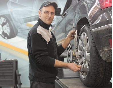 Provincial27662's tweet image. Their duties include repairing the vehicle's mechanical components, diagnosing problems with cars/ trucks and performing maintenance work on them as well.
our listing:provincialonlinephonebook.com/wp-admin/post.…
#autorepairs #enginerepairs #partexchzmge