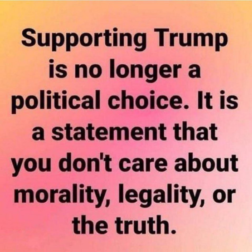 MovingToBlue's tweet photo. @EliseStefanik Save America?
Trump is a CRIMINAL
You swore an OATH to PROTECT & DEFEND the CONSTITUTION
You did NOT swear an OATH to protect & defend a delusional tyrant
Save America? #DivorceTrump https://t.co/dhorEjvvDv