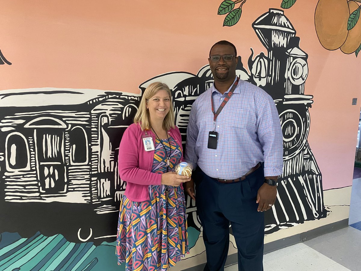 OCPSJessSmith's tweet photo. Our APs throw everything “bundt” the kitchen sink into their work and it SHOWS! They are truly servant leaders for our students and school communities and we couldn’t be more grateful. ❤️ #TeamNorth #BestAPsEVER https://t.co/5wpDdciQLt