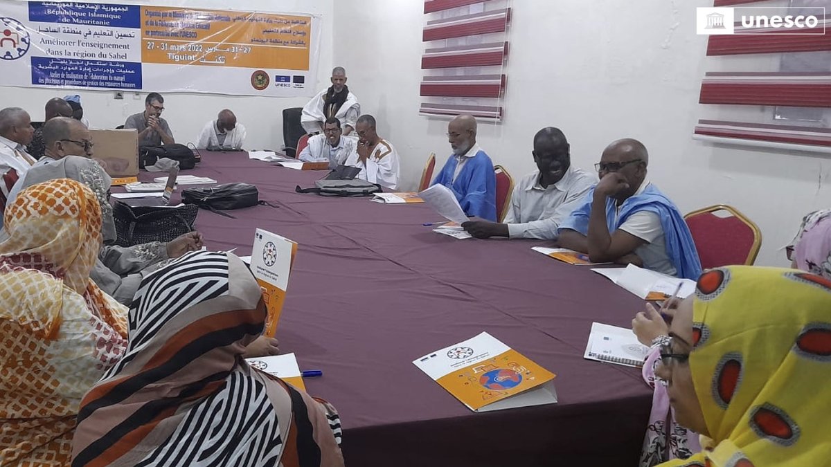 #Mauritanie : finalisation du #manuel pour améliorer la gestion et la gouvernance des #enseignants en termes de ressources humaines dans le cadre du projet #Sahel financé par #UE.
21 cadres du ministère de l’Éducation nationale ont pris part à l’atelier, dont 8 femmes.