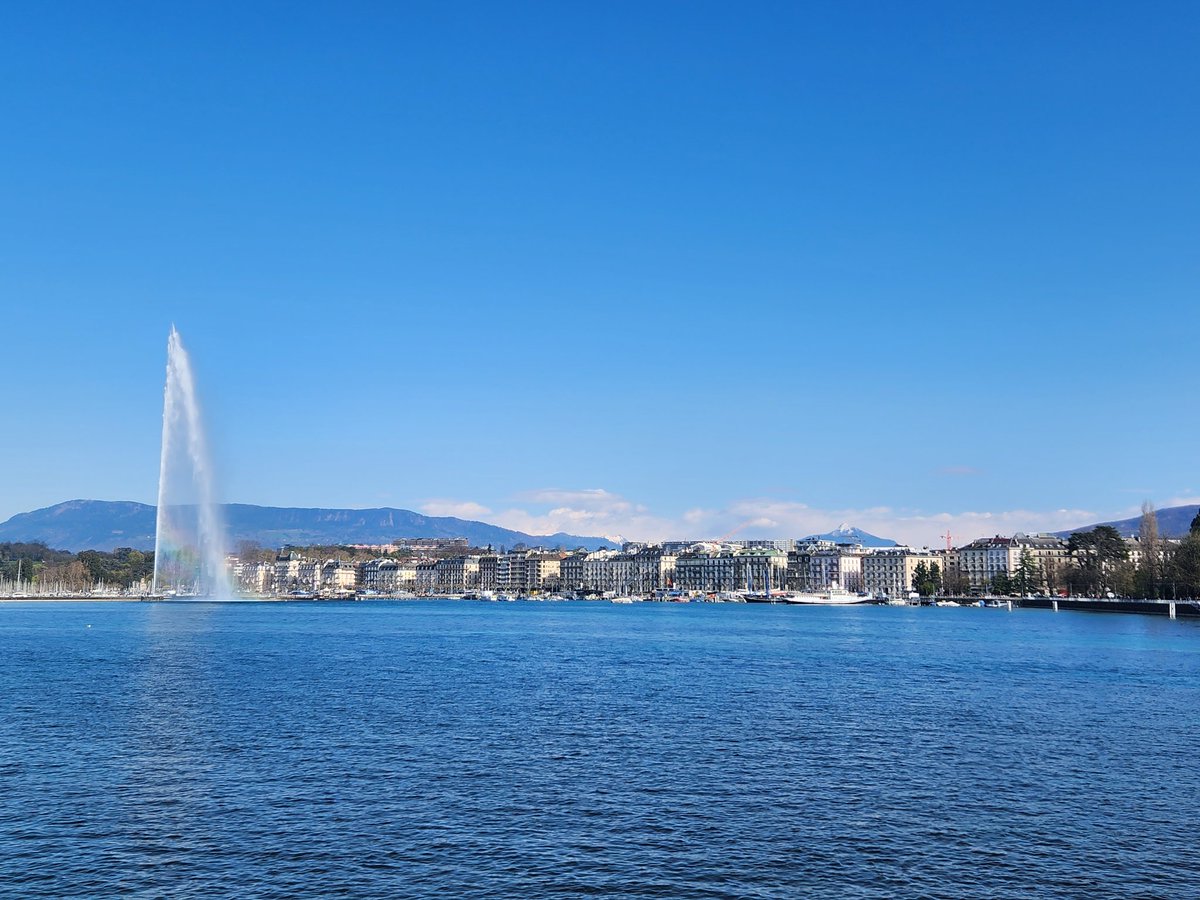Cette vue m'avais manquer 😍 !!! #Genève #Jetdeau