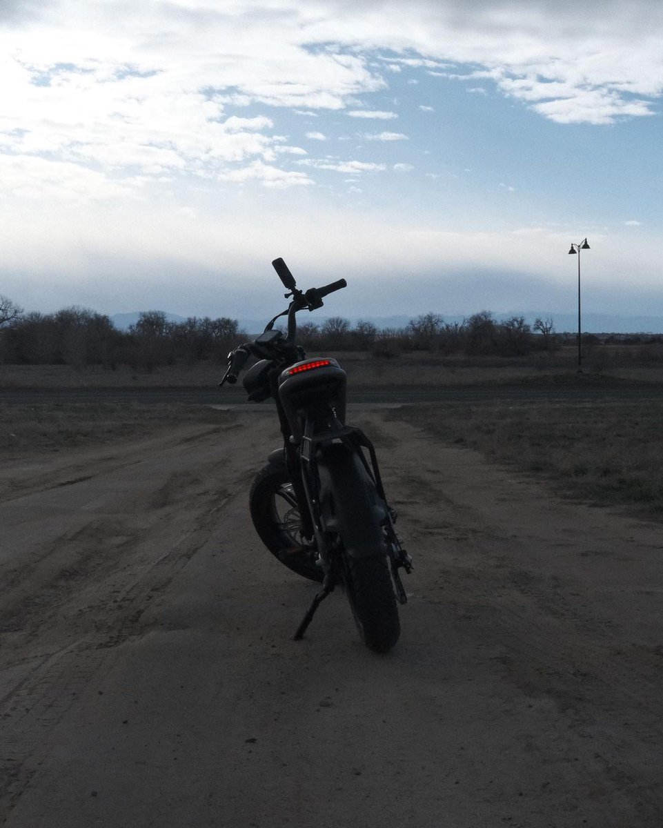 C3Strom's tweet photo. Having an e-bike with 78 mile max range means you can commute with battery juice to spare.

Throughout the month of April, ASTRO PRO on our website: buy one get $100 off, buy two get $250 off.
https://t.co/geKllGnkMT
Promo Code:
SPRINGBUY1
SPRINGBUY2
#ebikes https://t.co/tNa80wQeOY