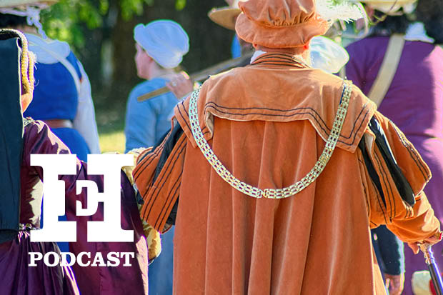 On the podcast | @jmalcolmdavies unpicks the historical sources to uncover what the Tudors wore spr.ly/6017OGbol