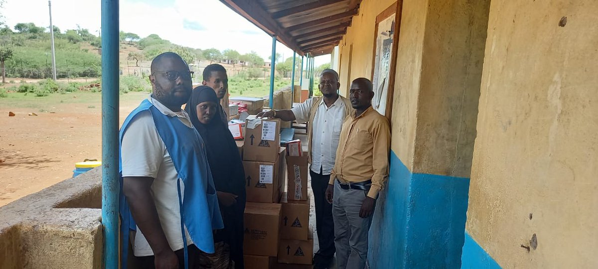 HealthMarsabit's tweet photo. We have also done delivery of Cholera Supplies to Dabel which is an affected area with ONE(1) Suspected Cholera Case in Isolation and 3 diarrheal cases in the ward.

Good Work to the entire Rapid Response Team headed by the Director Public Health. https://t.co/LA9jnJY6AZ
