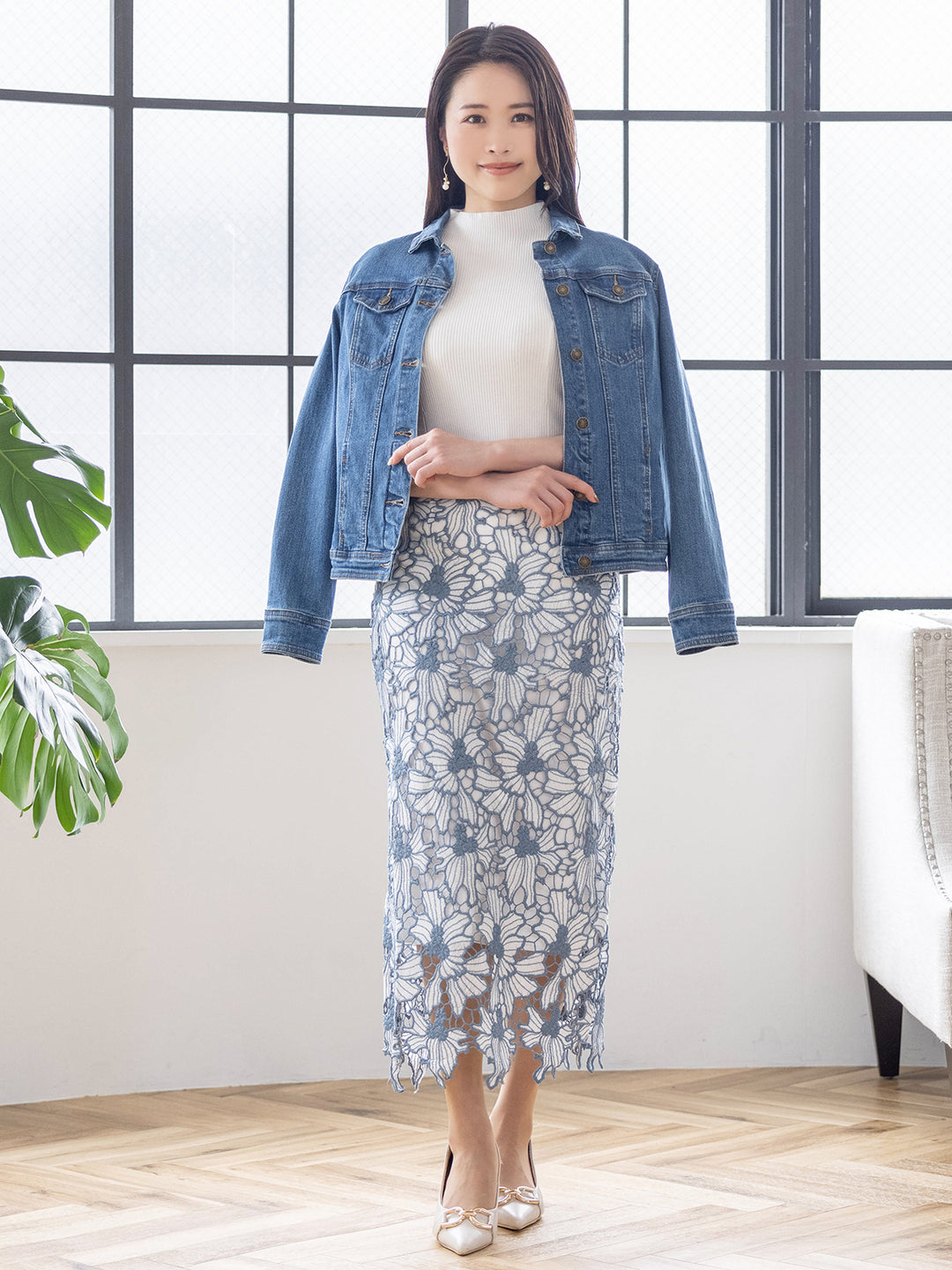 overE│胸が大きな女性のブランド on X: 