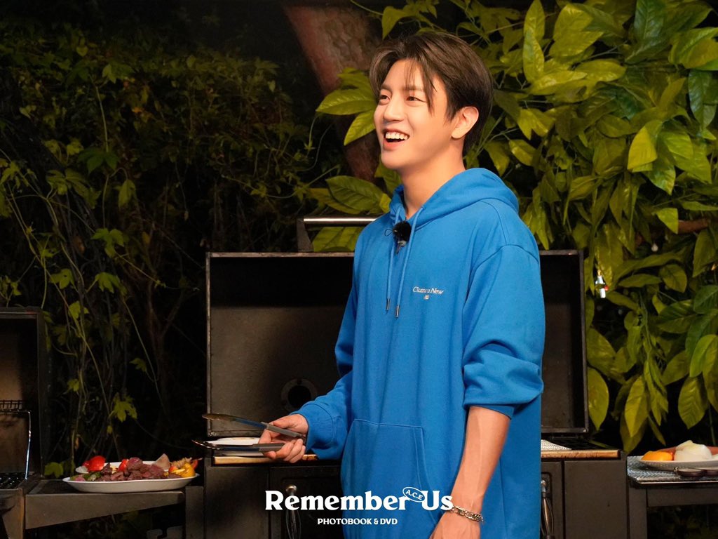 Dongjun_Heaven's tweet photo. #dongjun hours ❤💙 #donghun #junhee #ACE https://t.co/FXb0DKEPVf