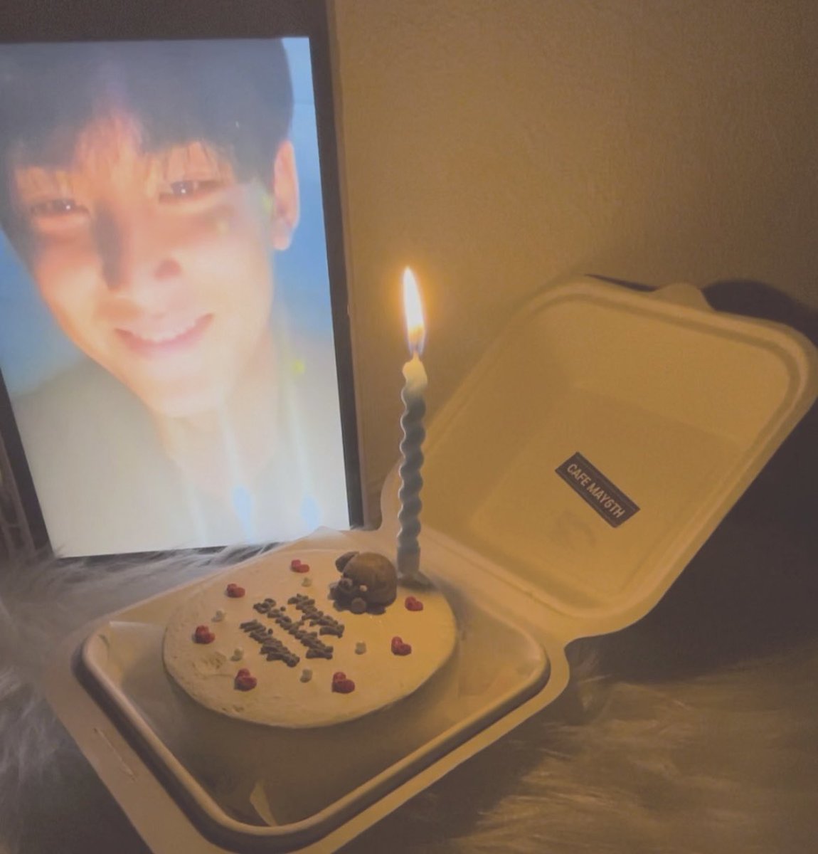 gyuiro0406's tweet image. 𝟐𝟎𝟐𝟑.𝟒.𝟔🤍 ̖́-

김민규 생일 축하해🐶🐾
いつも幸せにしてくれてありがとう

 #HAPAYMINGYUDAY 
#민규를_사랑하는_406가지_이유
#MinGYUMakeMySpring