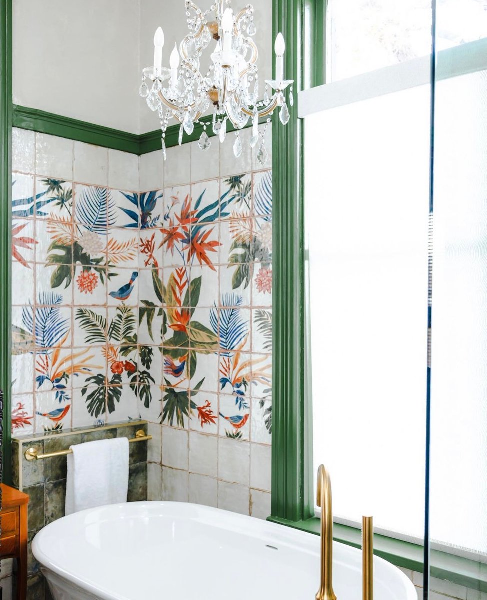 TileBar (@tilebar) on Twitter photo This bathroom design captures the essence of an outdoor paradise, depicting tropical flora and fauna with a polished, hand-painted look 🌿
Design By: Dayaltelier Design
tilebar.com/angela-harris-… This bathroom design captures the essence of an outdoor paradise, depicting tropical flora and fauna with a polished, hand-painted look 🌿
Design By: Dayaltelier Design
tilebar.com/angela-harris-…