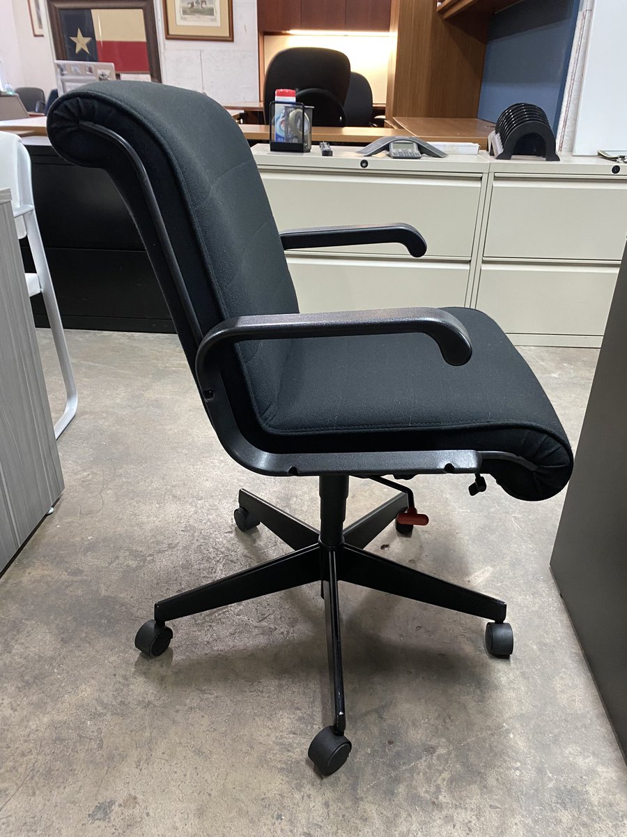 DFSIHOUSTON's tweet image. Knoll sapper office chair, commercial grade, black fabric, adjustable seat height, swivel, tilt, upright back lock, tilt tension control. #knoll #sapper #designerchairs #officechairs