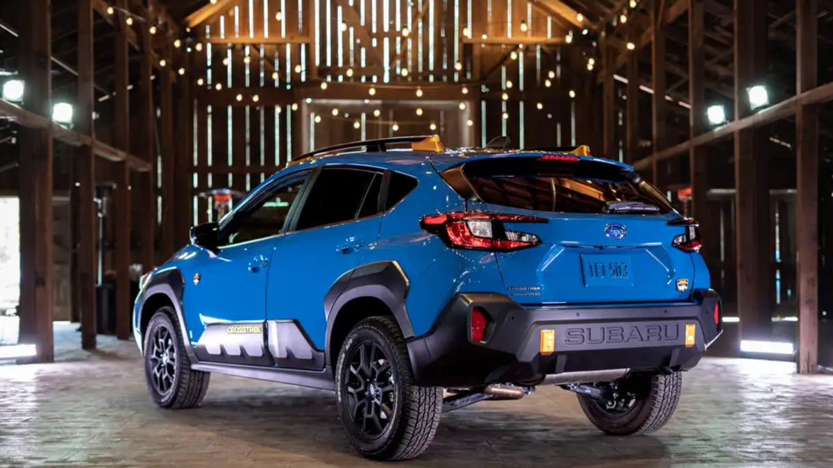 Jalopnik's tweet photo. The 2024 Subaru Crosstrek Gets the Wilderness Treatment, With More Clearance and Low-Speed Grunt https://t.co/M0BsbsiUx6 https://t.co/IEr3xaZvIA