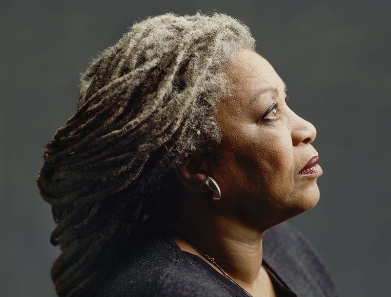 poetswritersinc's tweet image. #FromTheArchive: “All good art is political! There is none that isn’t. And the ones that try hard not to be political are political by saying, ‘We love the status quo.’” —Toni Morrison, Nov/Dec 2008 at.pw.org/ToniMorrison