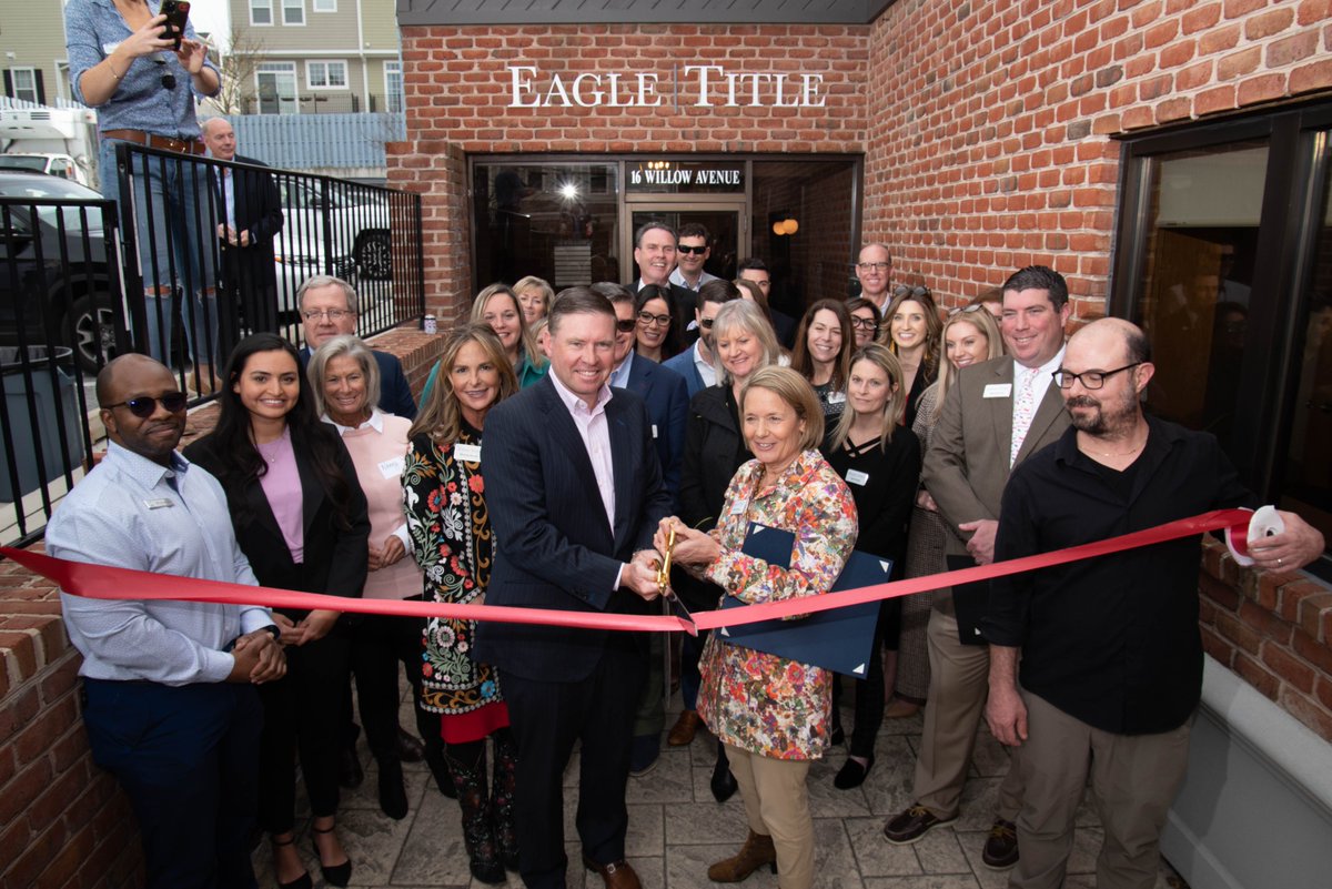 Eagle Title tweet media