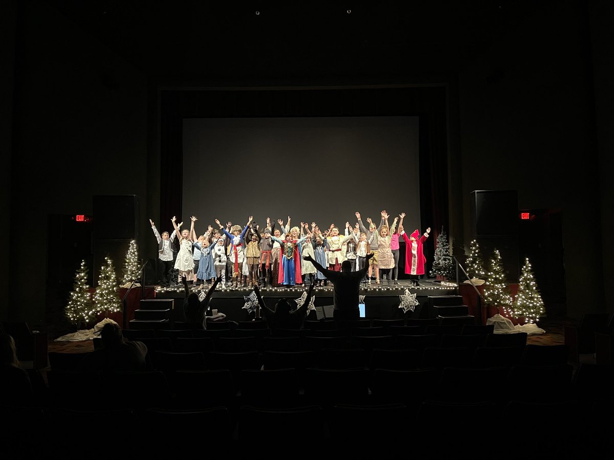 Some people are worth melting for. ❄️🤍 <a href="/MrsWillis_CTE/">Amanda Willis</a> <a href="/MrsDarnell_CTE/">Lori Darnell</a>