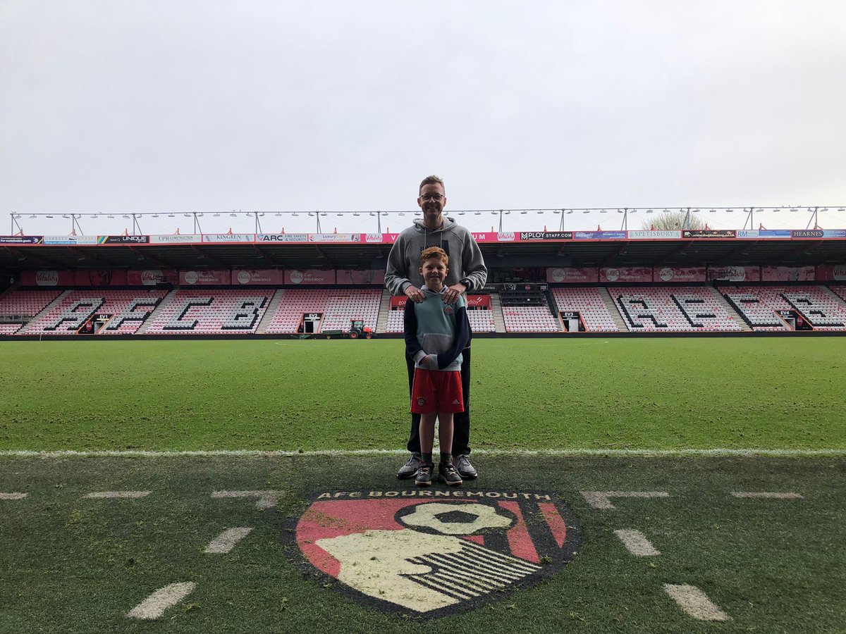 Thanks to <a href="/jimfrevola/">Jim Frevola</a> &amp; <a href="/afcbournemouth/">AFC Bournemouth 🍒</a> for showing that, despite being in the premier league, the club still has family and community at its heart. Special thanks to Vicky on reception too for pulling the strings and making 2 boys very happy! 😃