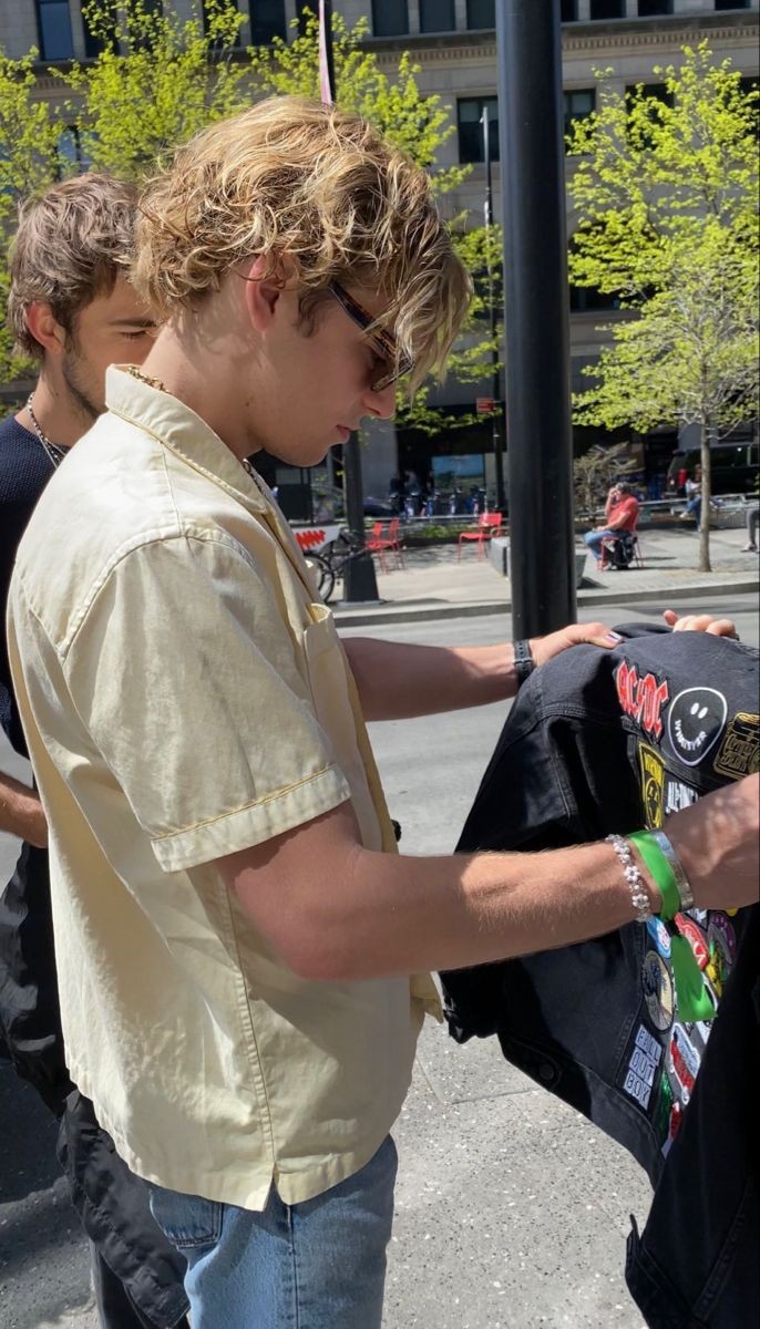 californiaaaaaaa 🎸🎸🎸