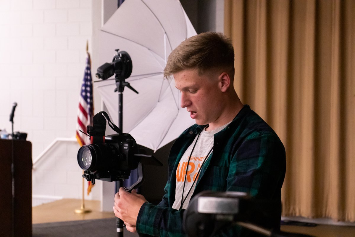 HunterKfptc's tweet photo. Using The weebill 3s at the WCSD Career Fair in Chipley Florida. #Canon #eosr #eos90d #90d #r #photography #video #behindthescenes https://t.co/JFmIyVvAl5