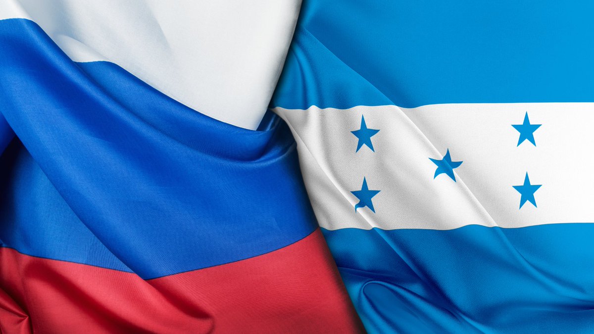 🇷🇺🇭🇳 Vladímir Putin: #Honduras es un socio importante de Rusia en América Central.

Apoyamos la iniciativa hondureña de firmar un acuerdo intergubernamental sobre el reconocimiento mutuo de los títulos de enseñanza superior, lo cual sin duda estimulará los intercambios educativos